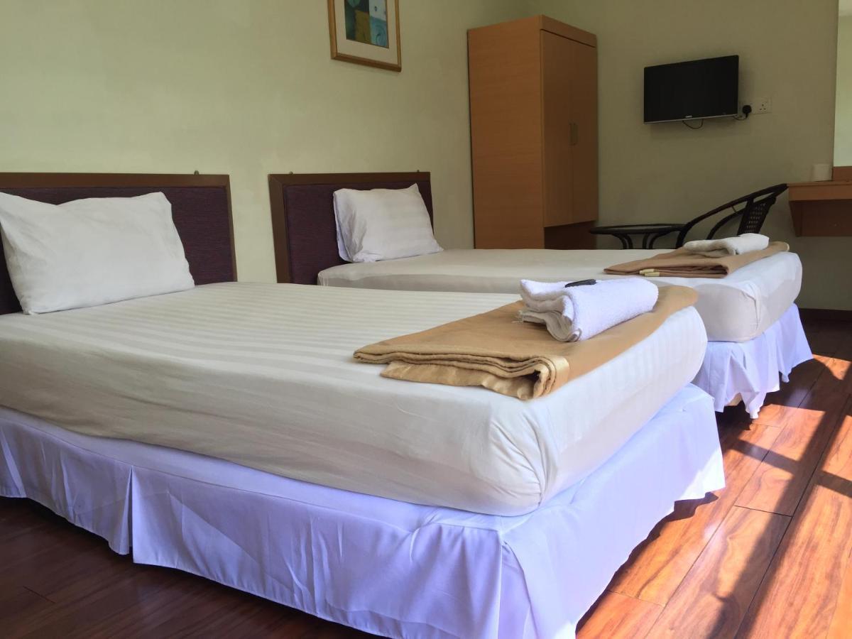 Hotel Sri Malim Tanjong Malim Kültér fotó