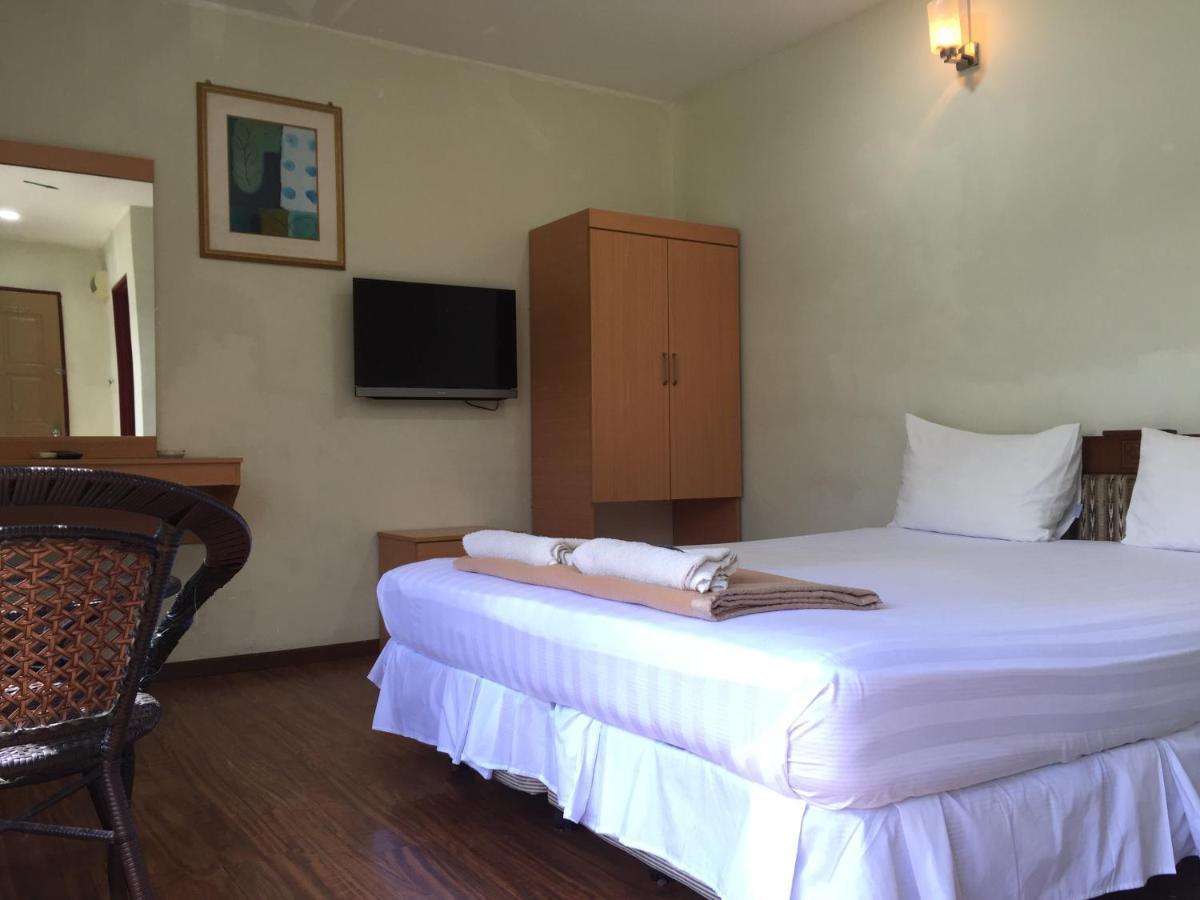 Hotel Sri Malim Tanjong Malim Kültér fotó