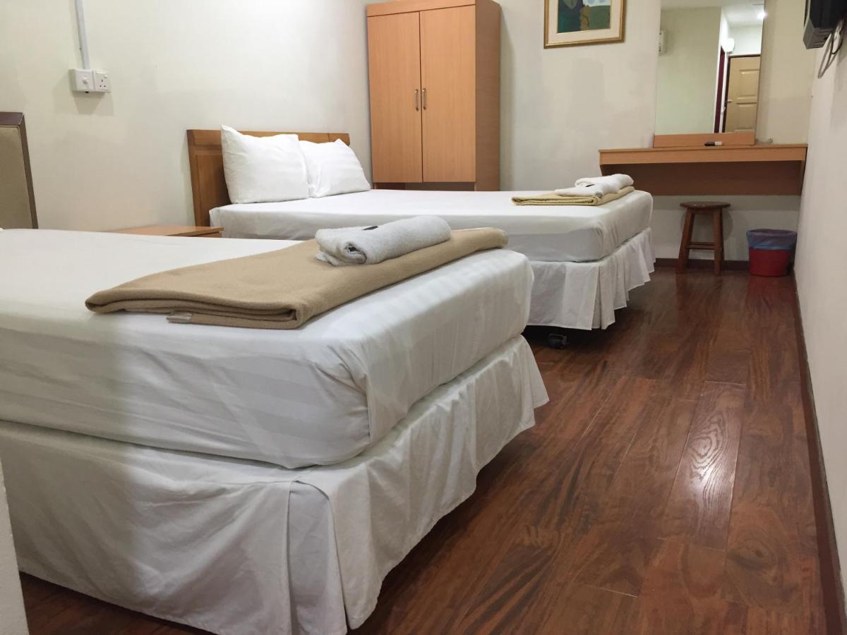 Hotel Sri Malim Tanjong Malim Kültér fotó