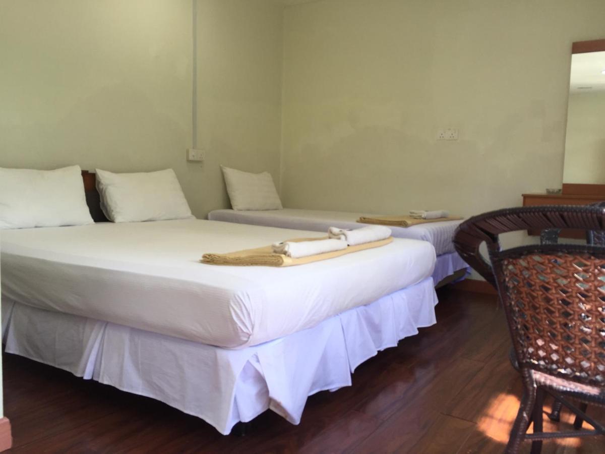 Hotel Sri Malim Tanjong Malim Kültér fotó